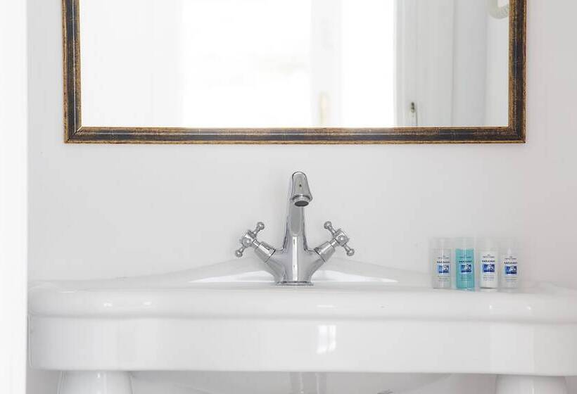 Chambre Deluxe Vue Mer, Aether Boutique Stay