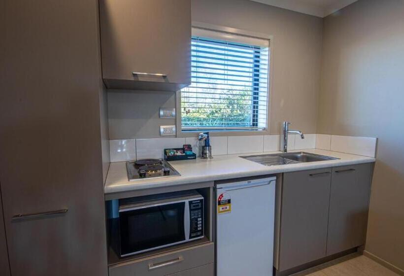 침실 1개 아파트, Amity Court Motel