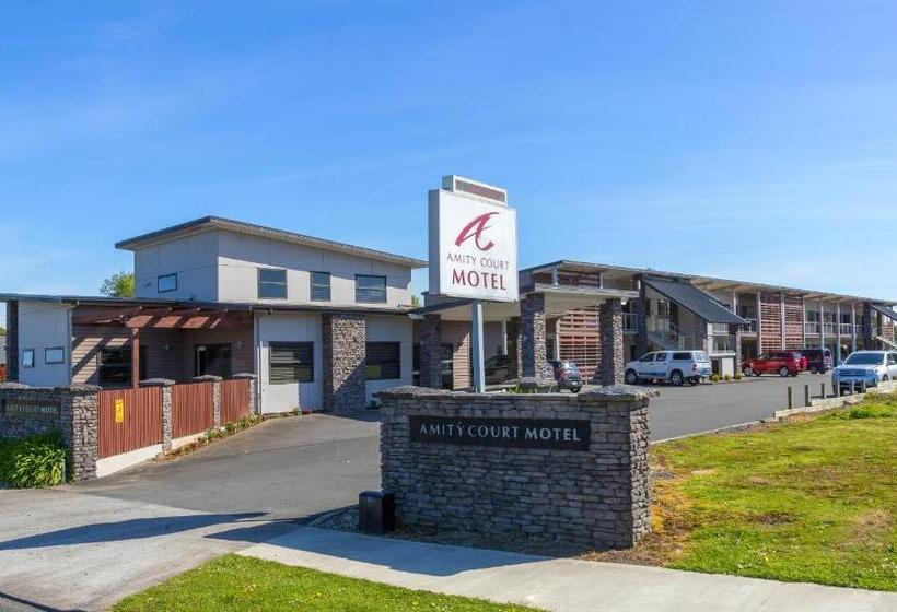 산 전망 스위트, Amity Court Motel