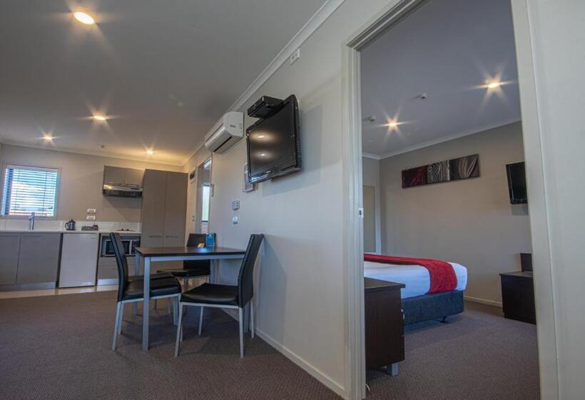 침실 1개 아파트, Amity Court Motel