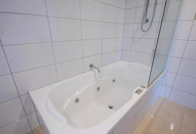 Huoneisto 1 Makuuhuone, Amity Court Motel