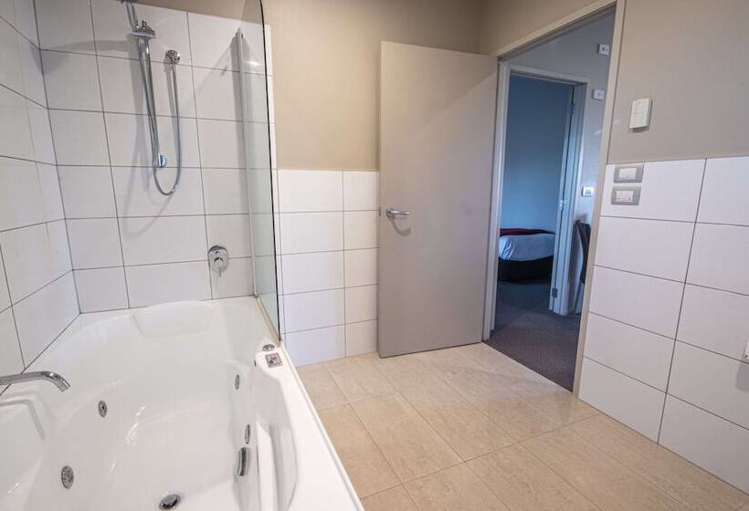 침실 1개 아파트, Amity Court Motel