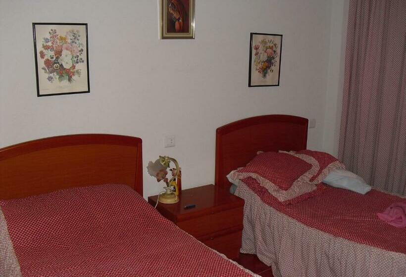 דירת שלושה חדרים, Apartamento Barbancho