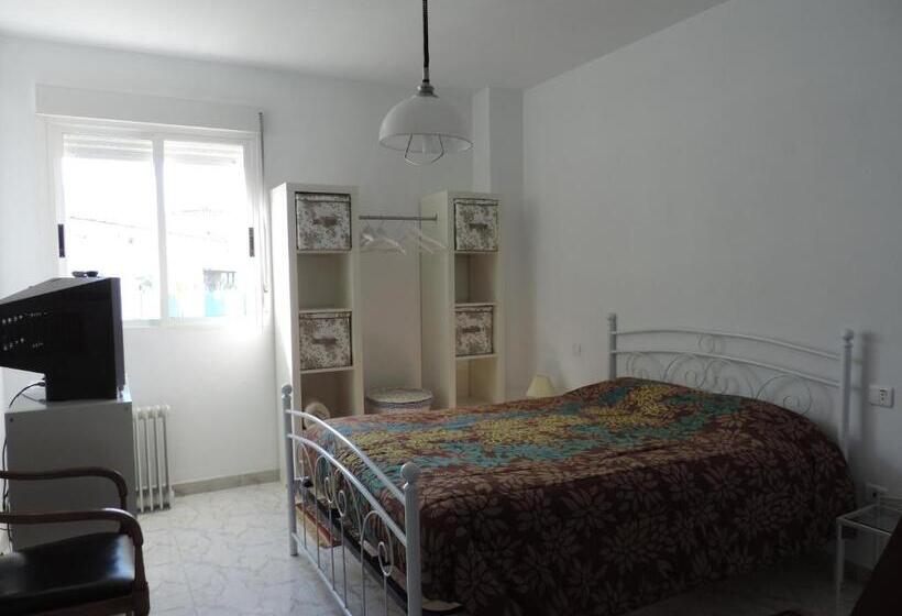 דירת שלושה חדרים, Apartamento Barbancho