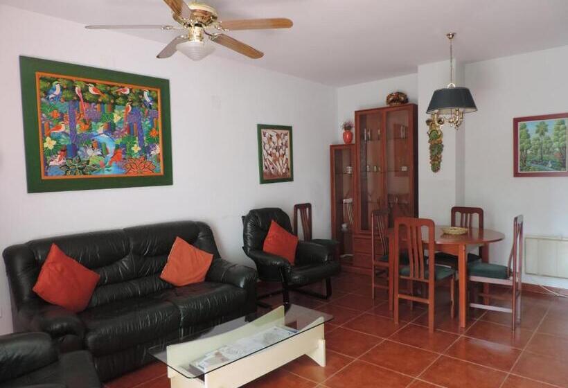 דירת שלושה חדרים, Apartamento Barbancho