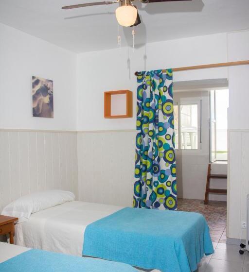 דירת חדר שינה עם טרסה ונוף לים, Apartamentos Calypso