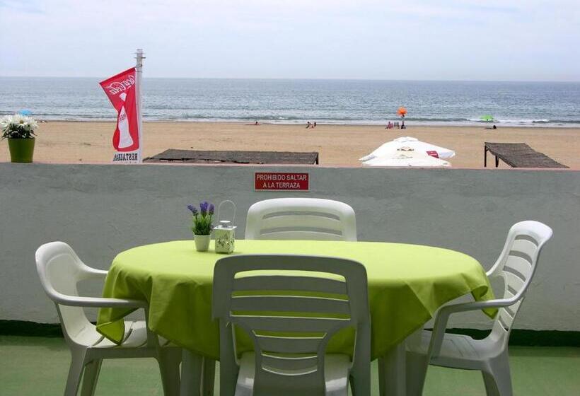 דירת חדר שינה עם טרסה ונוף לים, Apartamentos Calypso