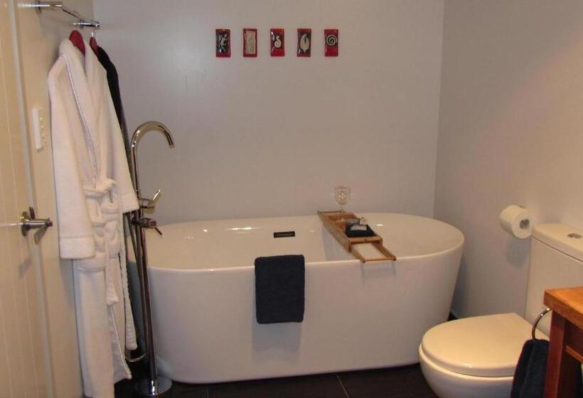 חדר דלוקס עם מיטת קינג, Tongariro Suites