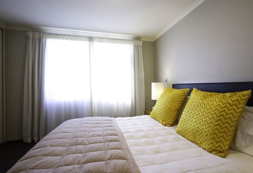 Апартаменты Deluxe 2 Спальни Вид на Море, Belle Mer Beach Front Apartments