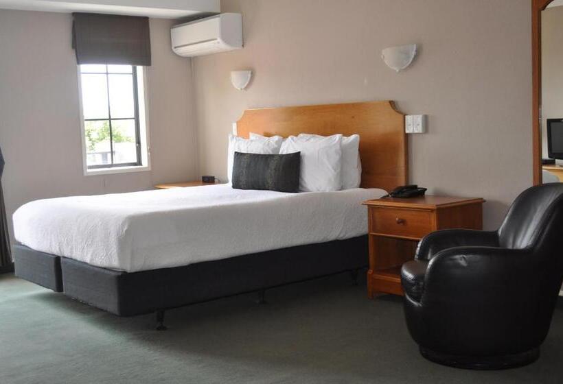 スタンダードスタジオ, City Suites