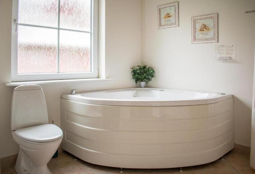 בית, 4 חדרי שינה, Enjoy Resorts Marina Fiskenæs