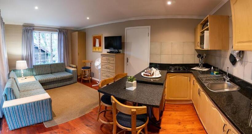 Шале 1 Спальня, Gooderson Knysna Chalets