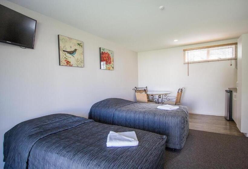 חדר סטודיו סטנדרד, Greyfriars Motel