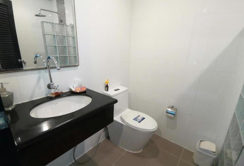 חדר דלוקס, Amin Resort