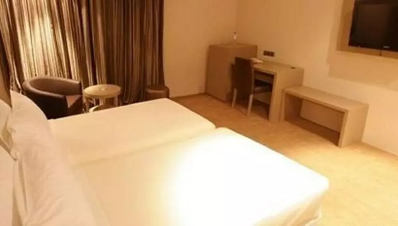 اتاق استاندارد, Eden Bel Abbes