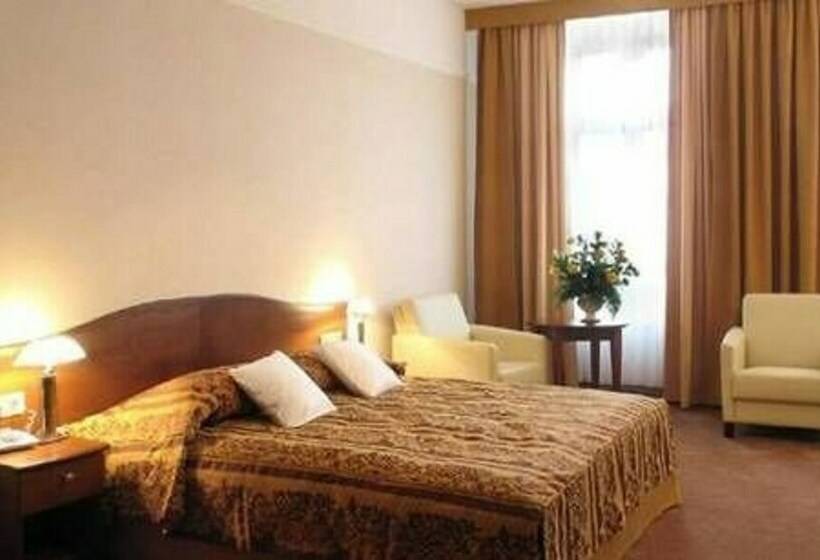 اتاق استاندارد, Eden Bel Abbes