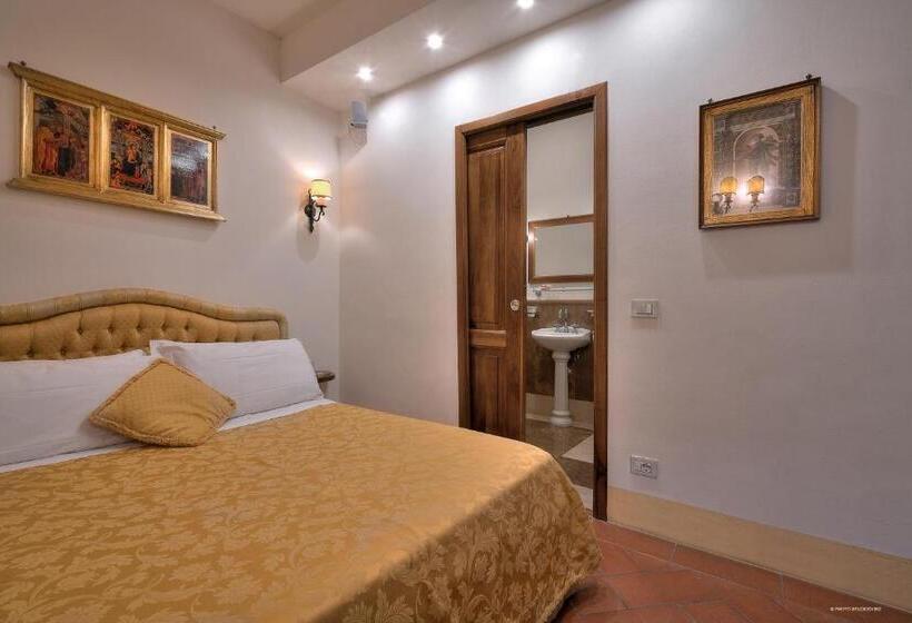 استودیوی استاندارد, First Of Florence