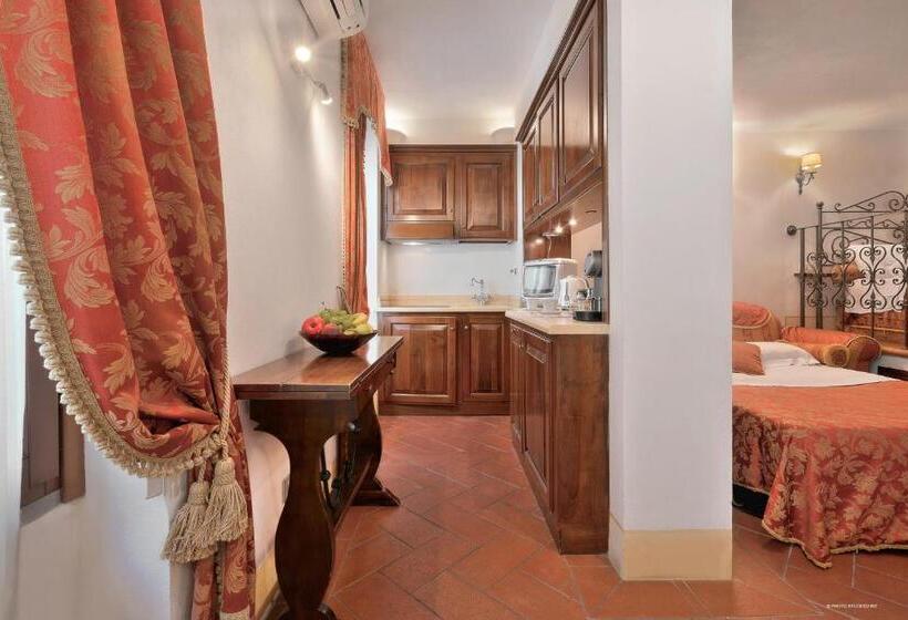 آپارتمان 1 خوابه, First Of Florence