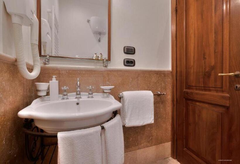 آپارتمان لوکس 1 خوابه, First Of Florence