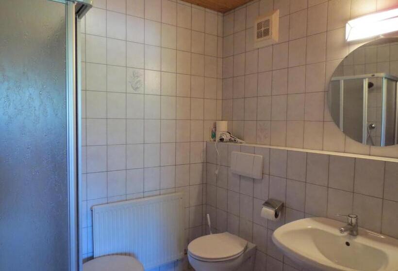 标准间, Kraftquelle Schlossblick