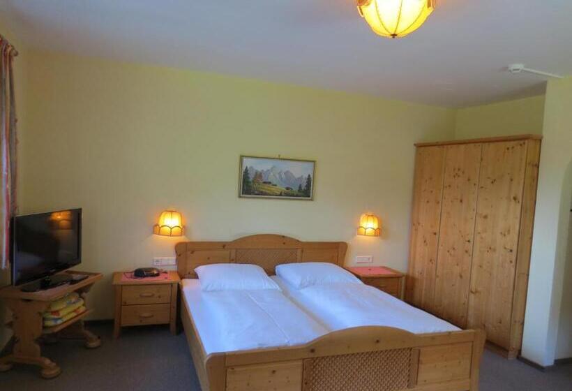 标准间, Kraftquelle Schlossblick