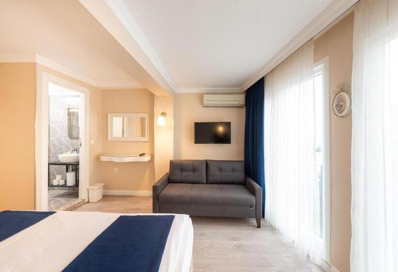 オーシャンビュースーペリアールーム, Mr Bird