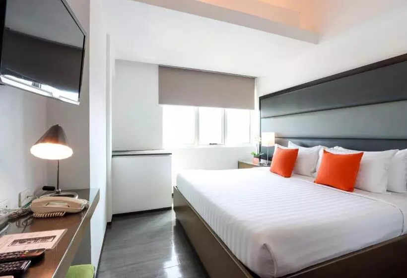 اتاق اجرایی با تخت بزرگ, Privato Ortigas