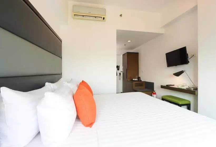 اتاق اجرایی با تخت بزرگ, Privato Ortigas