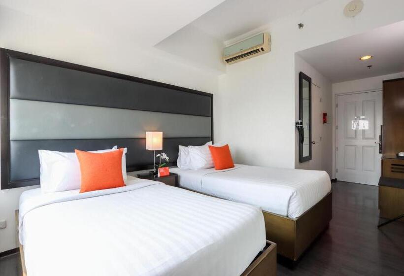 اتاق اجرایی, Privato Ortigas