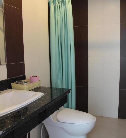 스탠다드 룸 킹사이즈 침대, Seng Hout