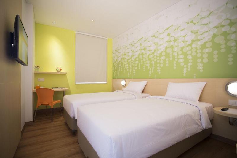 Номер Стандарт, Zest Jemursari By Swiss Belhotel International