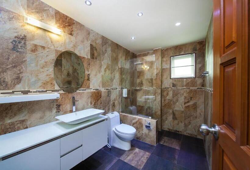 וילה דלוקס 3 חדרים, Idyllic Samui Beach Villa Resort