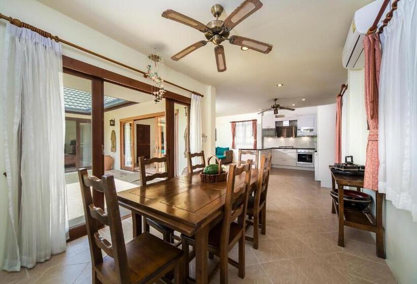 וילה דלוקס 3 חדרים, Idyllic Samui Beach Villa Resort