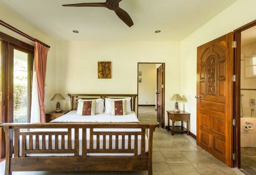 וילה עם 4 חדרי שינה, Idyllic Samui Beach Villa Resort