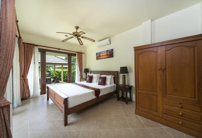 וילה דלוקס 3 חדרים, Idyllic Samui Beach Villa Resort