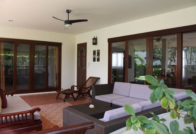 וילה עם 4 חדרי שינה, Idyllic Samui Beach Villa Resort