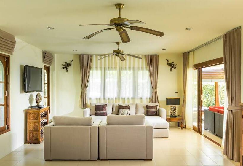 וילה דלוקס 3 חדרים, Idyllic Samui Beach Villa Resort