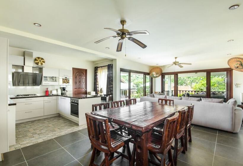 침실 1개 디럭스 빌라, Idyllic Samui Beach Villa Resort