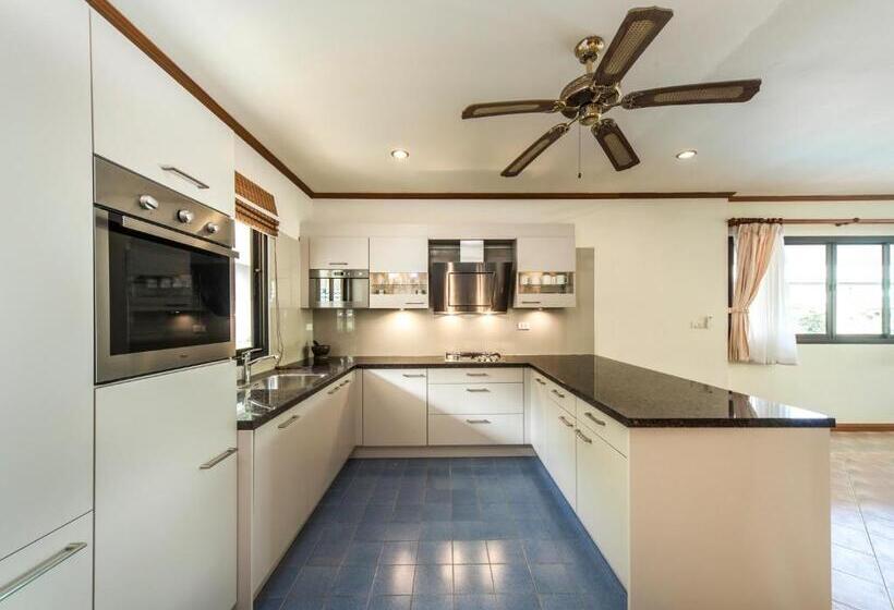 וילה עם 4 חדרי שינה, Idyllic Samui Beach Villa Resort