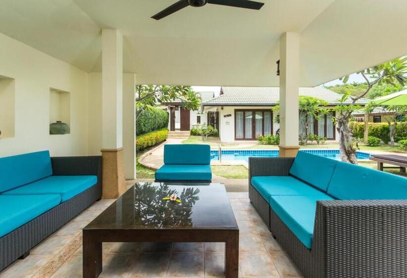 וילה דלוקס 3 חדרים, Idyllic Samui Beach Villa Resort