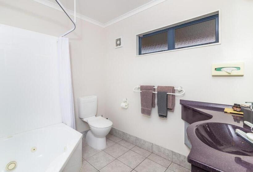 דירת חדר, Asure Oak Estate Motor Lodge