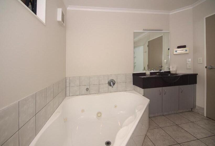 דירת שני חדרים, Asure Oak Estate Motor Lodge