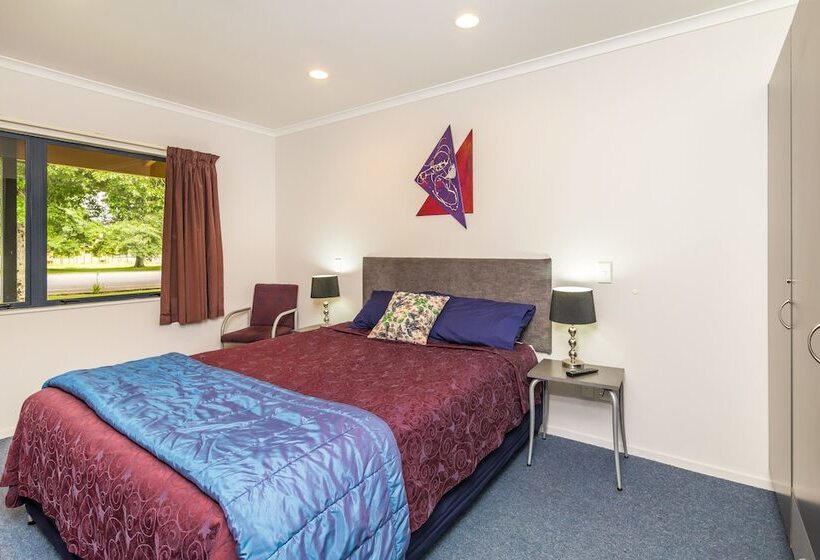 דירת שני חדרים, Asure Oak Estate Motor Lodge