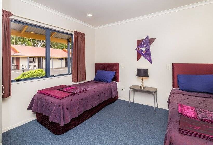 דירת שני חדרים, Asure Oak Estate Motor Lodge