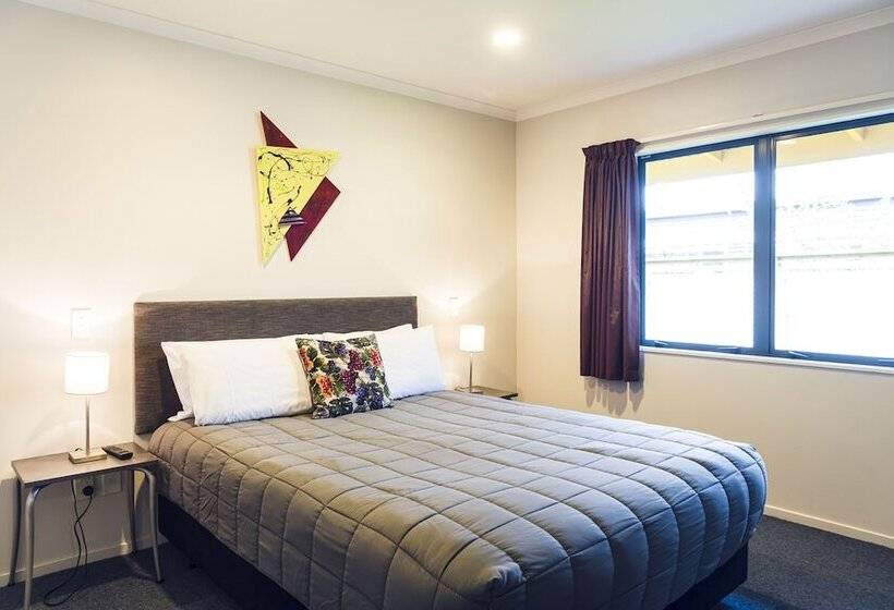 דירת שני חדרים, Asure Oak Estate Motor Lodge