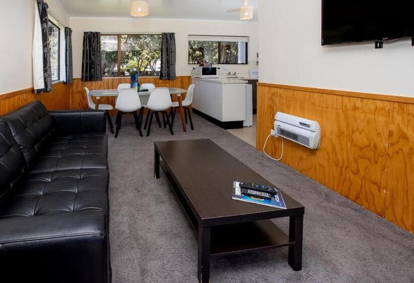 דירת 2 חדרים סופריור, Wellington Top 10 Holiday Park