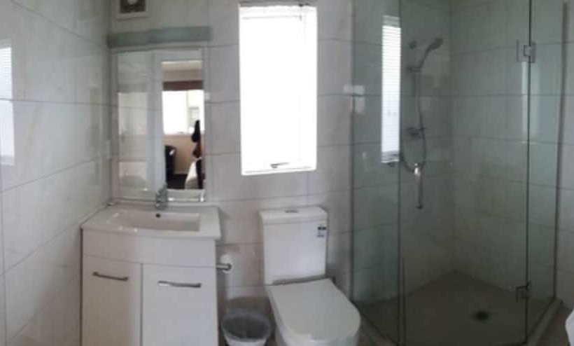 스탠다드 스튜디오, Phoenix Palm Motel