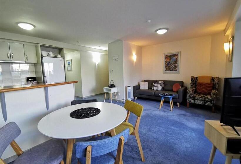 １ベッドルームアパートメント, The Anchorage Apartments