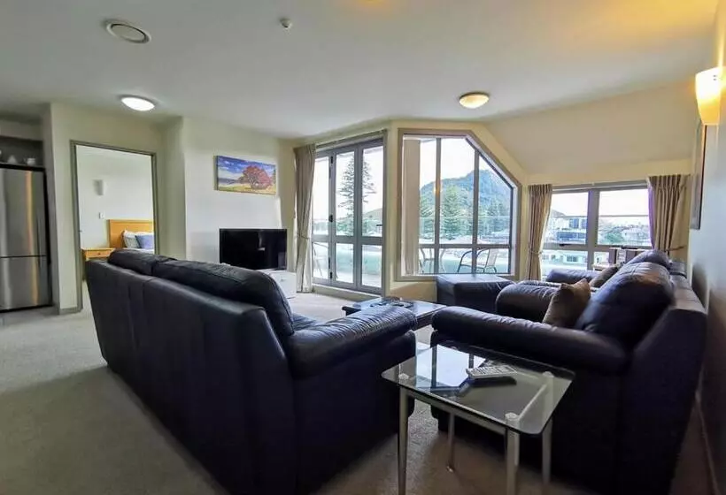 آپارتمان 1 خوابه با چشمانداز, The Anchorage Apartments