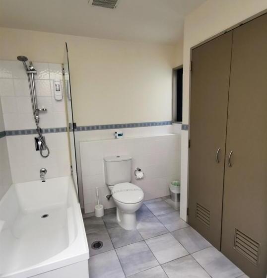 Апартаменты 1 Спальня с Видом, The Anchorage Apartments